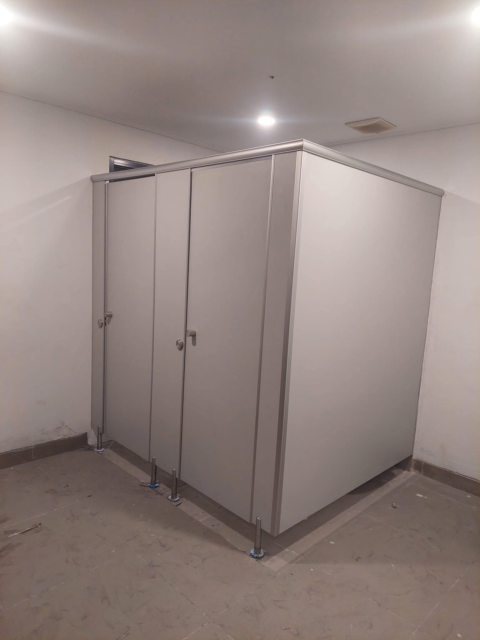 Phenolic Grey